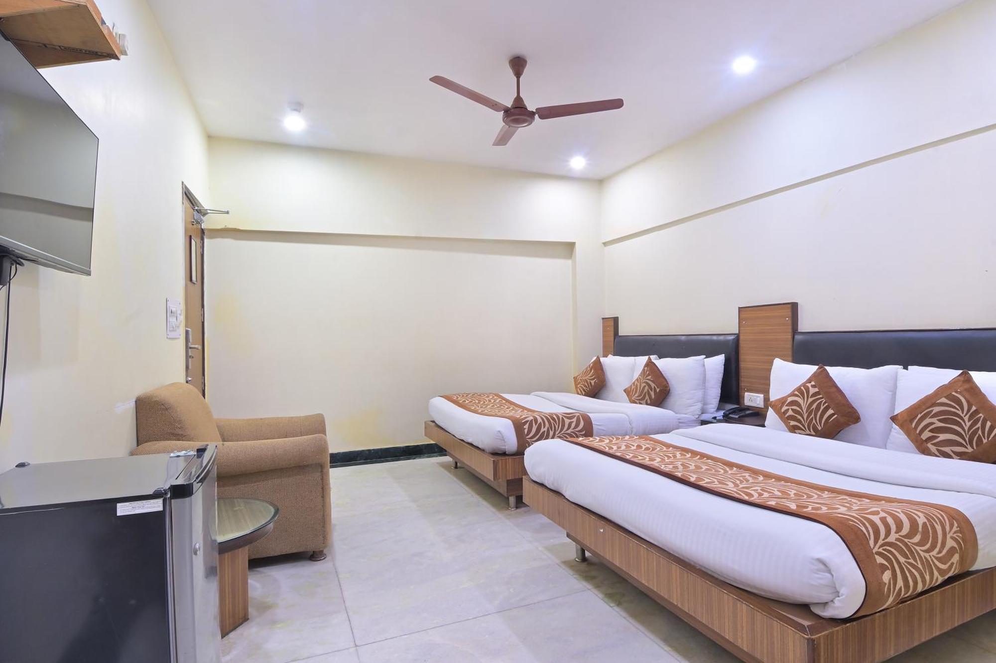 Hotel Hari Piorko Grand - 2 Min From New Delhi Railway Station Exterior photo